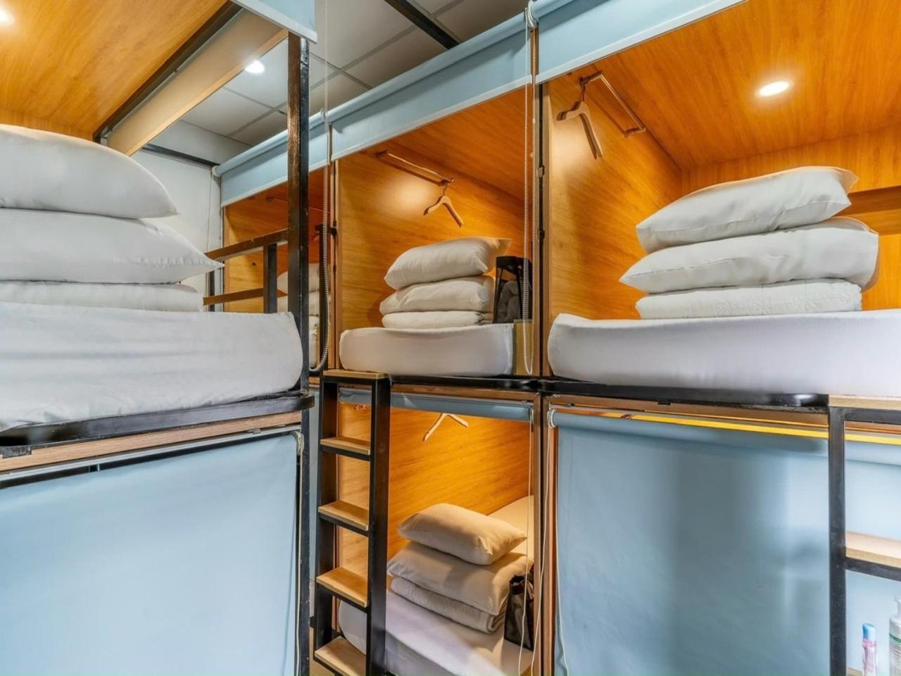 הו צ'י מין סיטי Amango Hostel מראה חיצוני תמונה